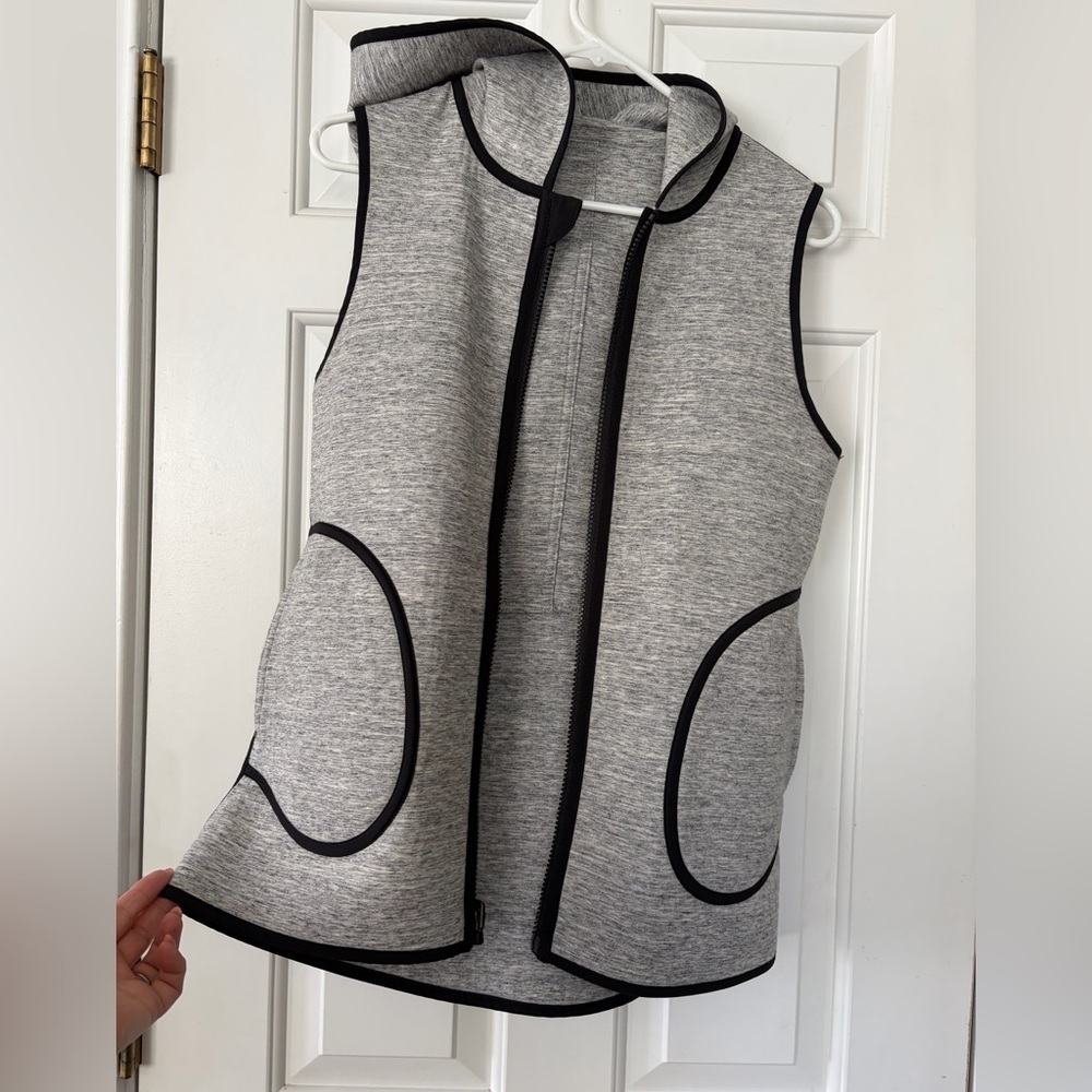 Lululemon Athletica Gray w/ black accent Hooded Reversible Vest